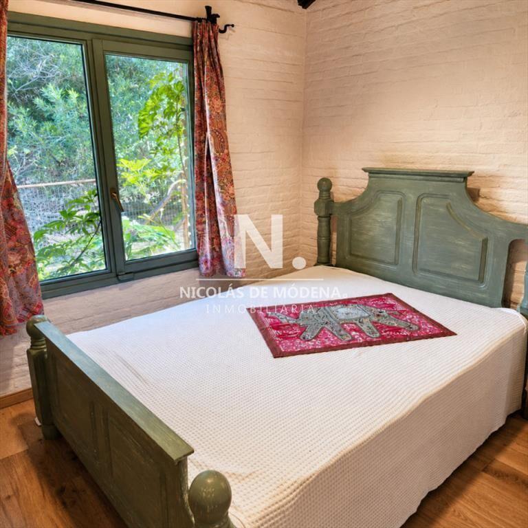 En venta en Punta Ballena, casa de 4 dormitorios