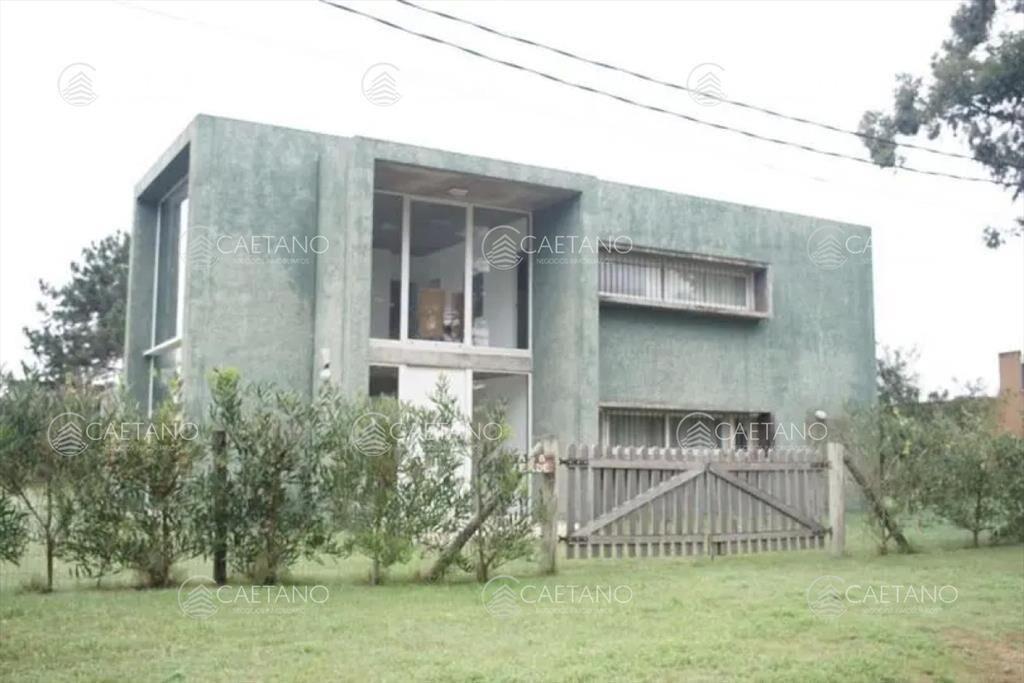 Excelente casa con pileta en Rincón del Indio
