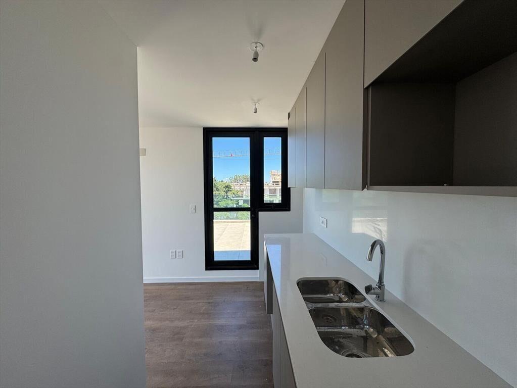 ESPECTACULAR PENTHOUSE SOBRE AV. DE LAS AMERICAS A ESTRENAR