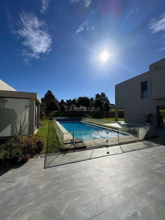 Casa en venta Barrio Carmel
