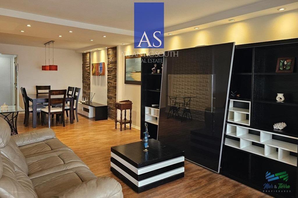 Apartamento 3 dormitorios primera línea frente al mar en P