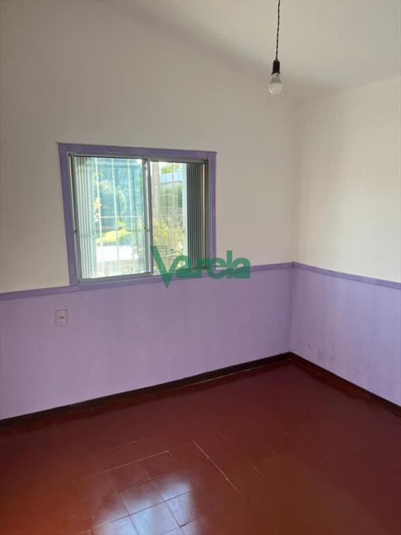 Venta de casa en Salinas, chalÃ© de tejas, 3