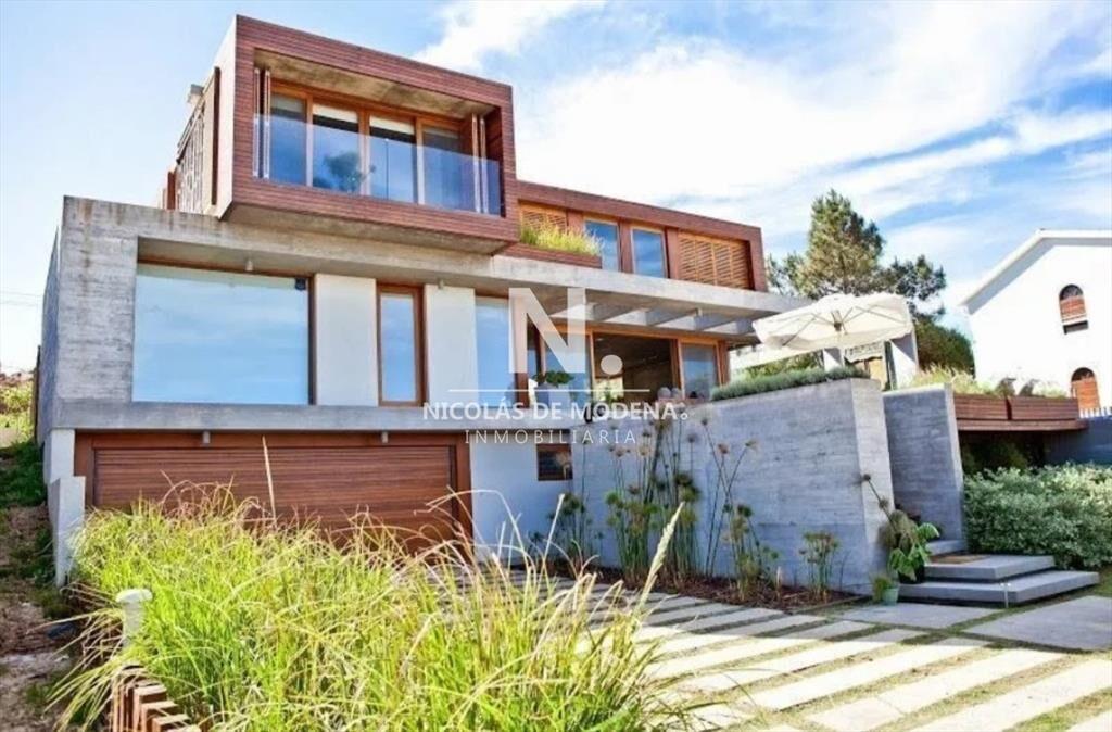 Moderna Casa en El Chorro, 3 Suites, piscina,