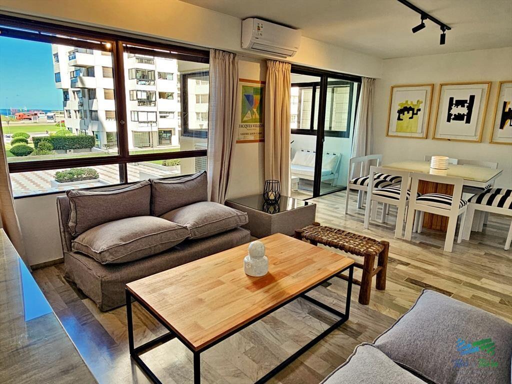 Apartamento de 3 dormitorios, alquiler de temporada, frente