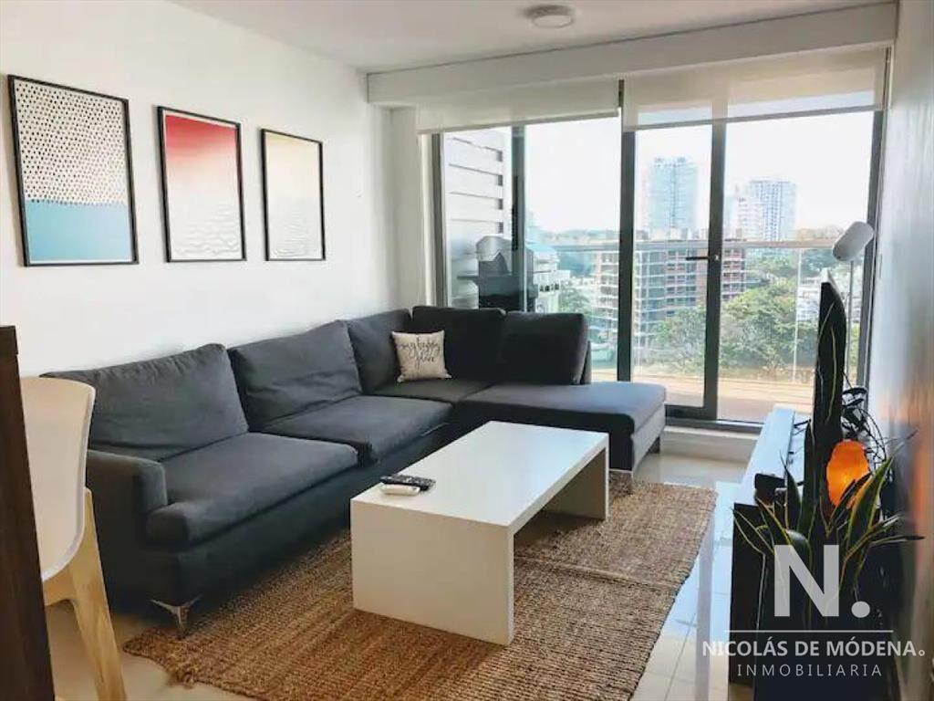 Apartamento de 1 Dormitorio y Medio a Pasos del Mar, Torre