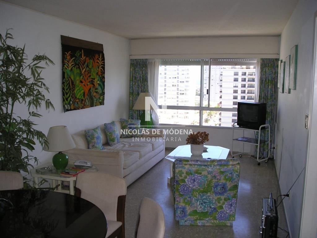 Vende apartamento de 3 dormitorios en Peninsula,