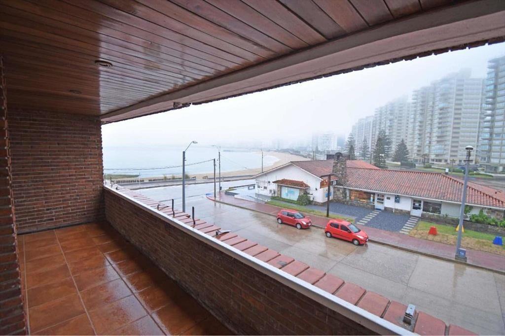 MUY LINDO DEPARTAMENTO A PASOS DEL PUERTO