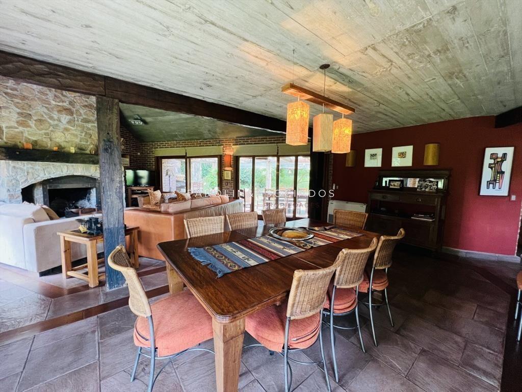 Casa en venta de 4 dormitorios en Country, Punta