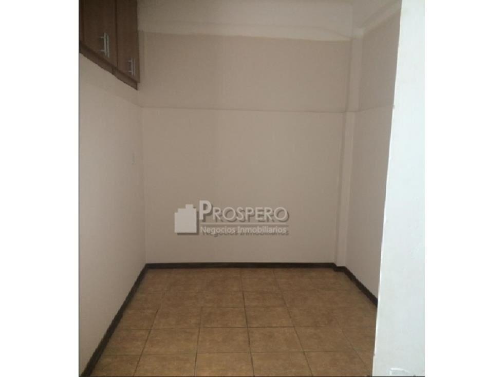 97 Venta Apto 3 Dor 2 Baño, Centro C/RENTA sobre 18 De Ju