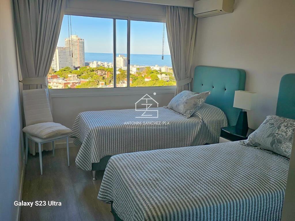 Punta del Este, a pasos de Mar próximo Hotel