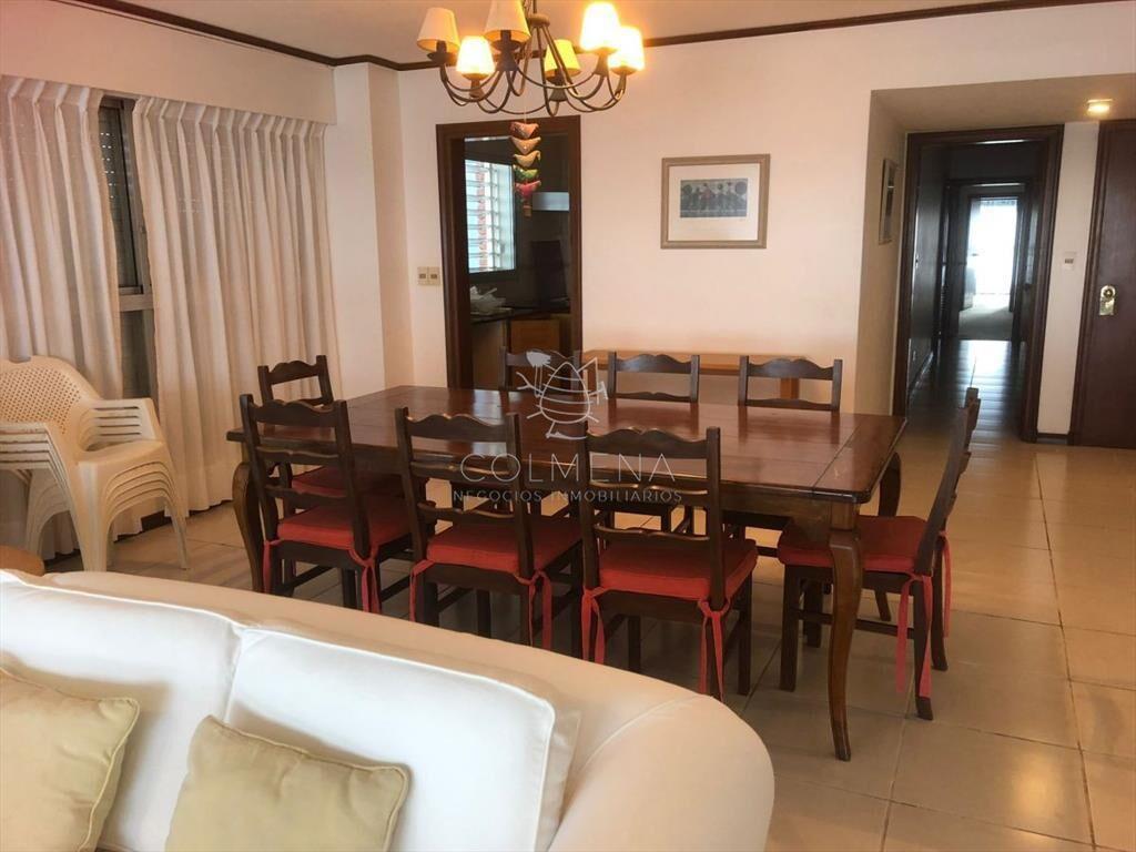 Hermoso departamento de 3 dormitorios frente al