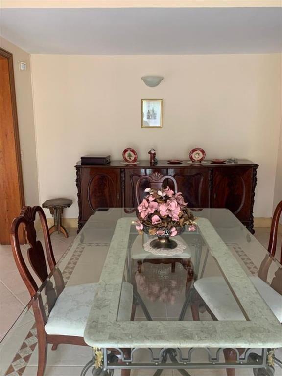 Casa en Cantegril - Punta del Este