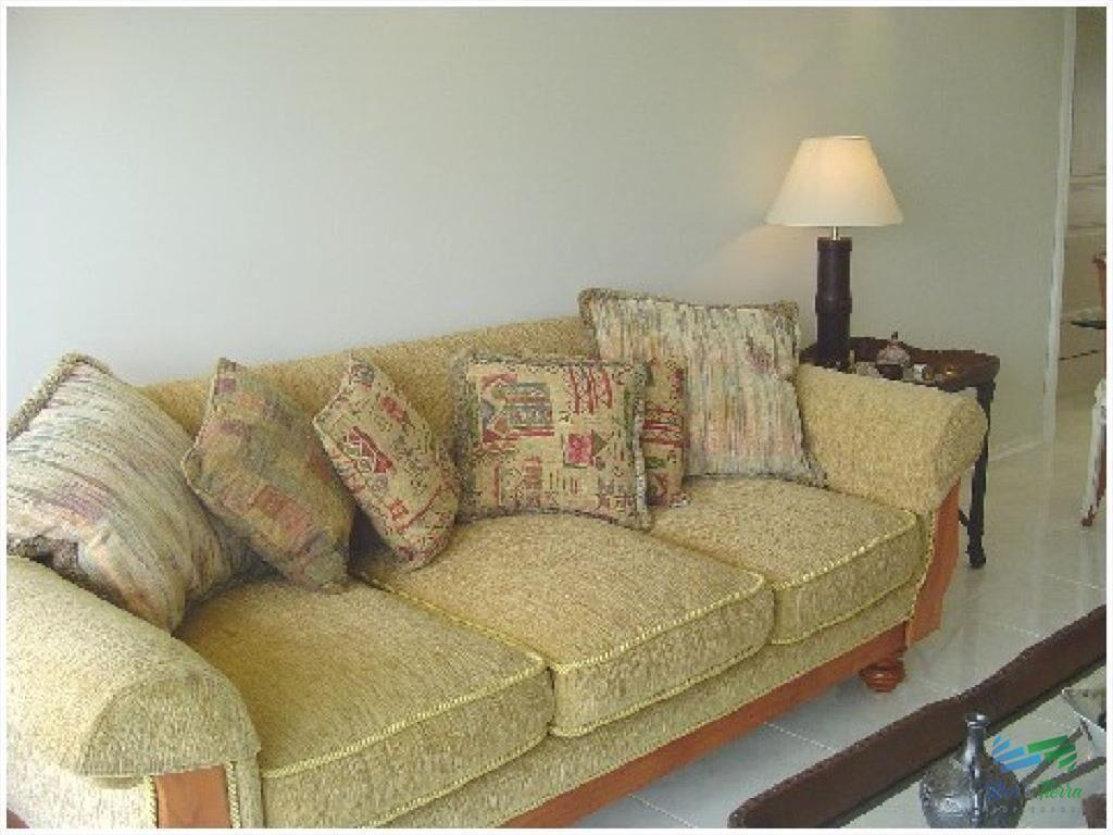 Apartamento en Alquiler y Venta, primera línea,