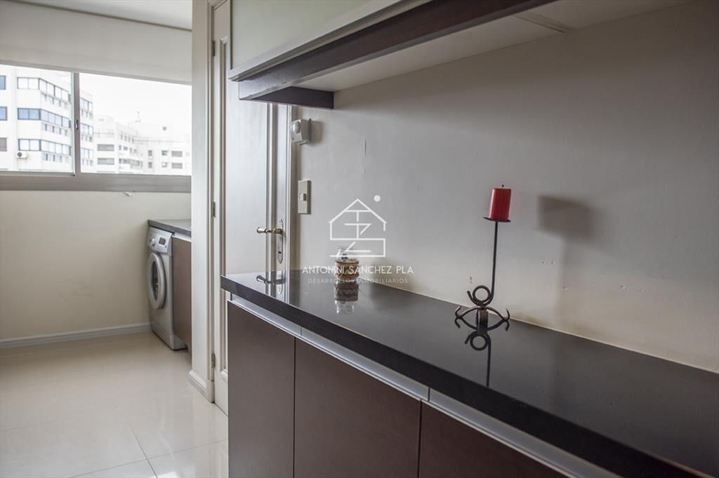 Increíble apartamento excelente vista al mar. Torre Imperi