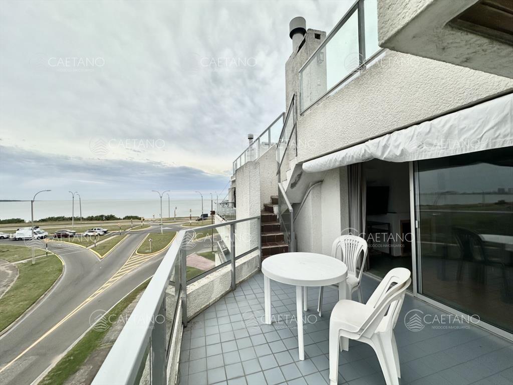 Venta Departamento - 3 Dormitorios 3 Baños -