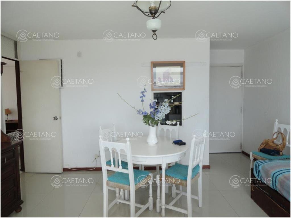 Apartamento en Peninsula, 2 dormitorios *