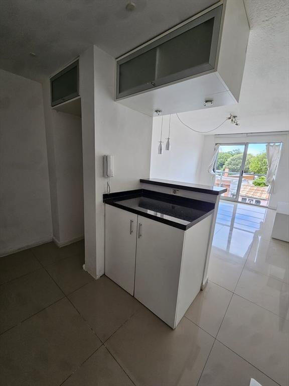 Apto en Venta de 1 Dormitorio y Medio en Maldonado