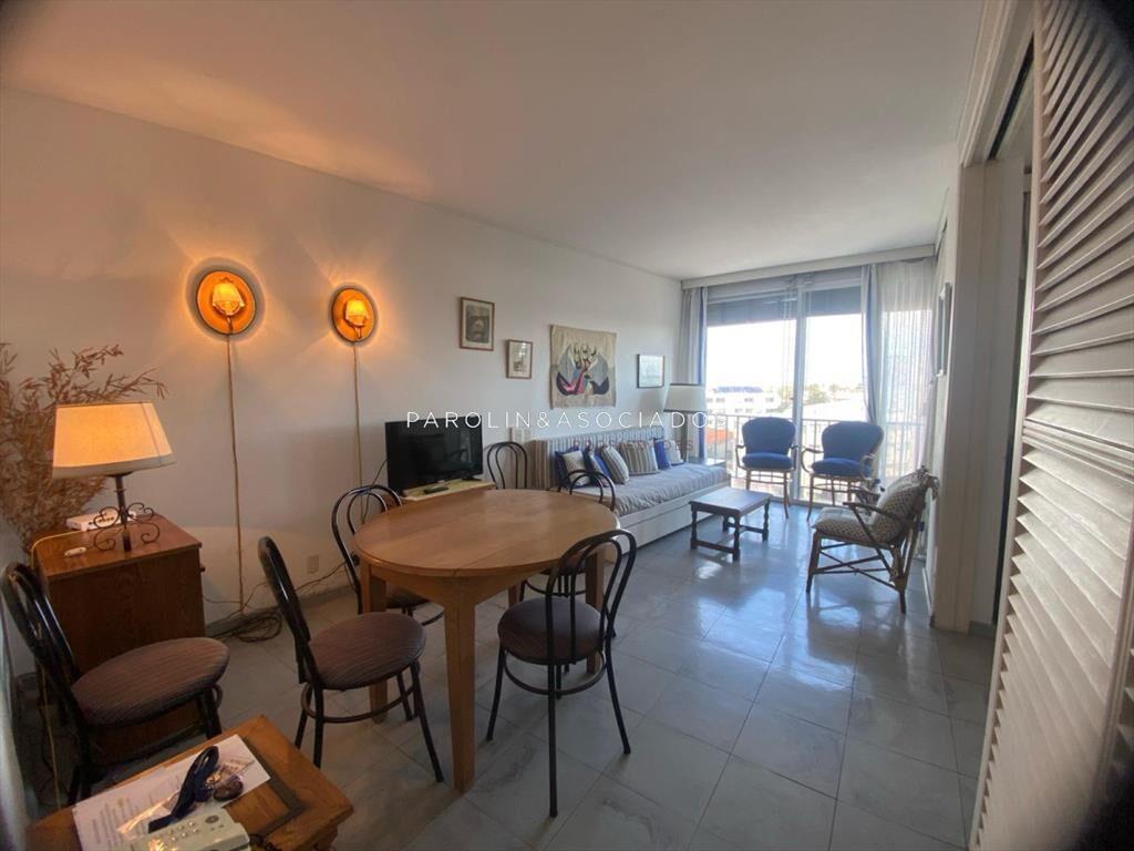 Apartamento en venta en edificio Lafayette, Punta