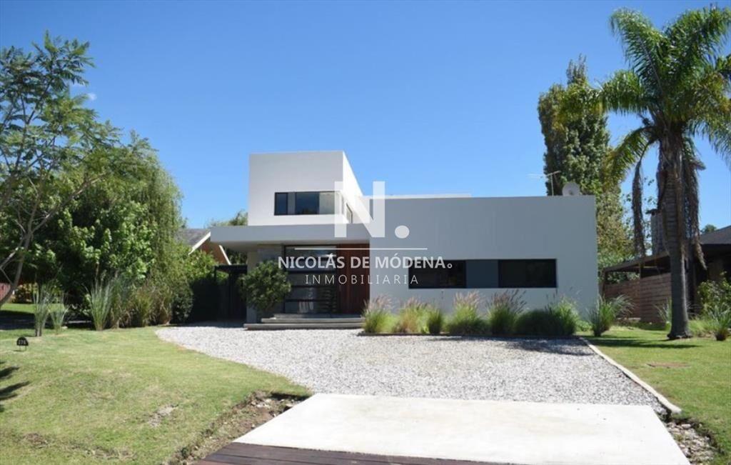 En venta casa de 4 dormitorios en la Tahona,