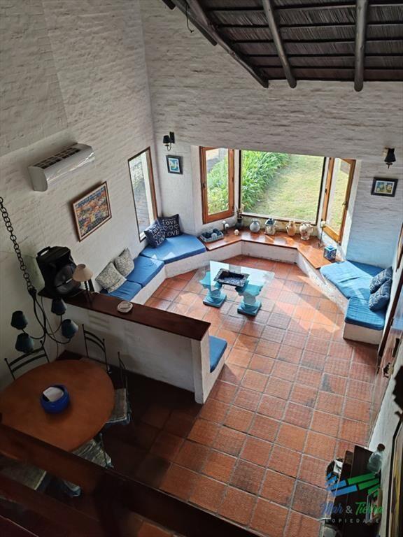 En venta casa 4 dormitorios, con piscina, en del