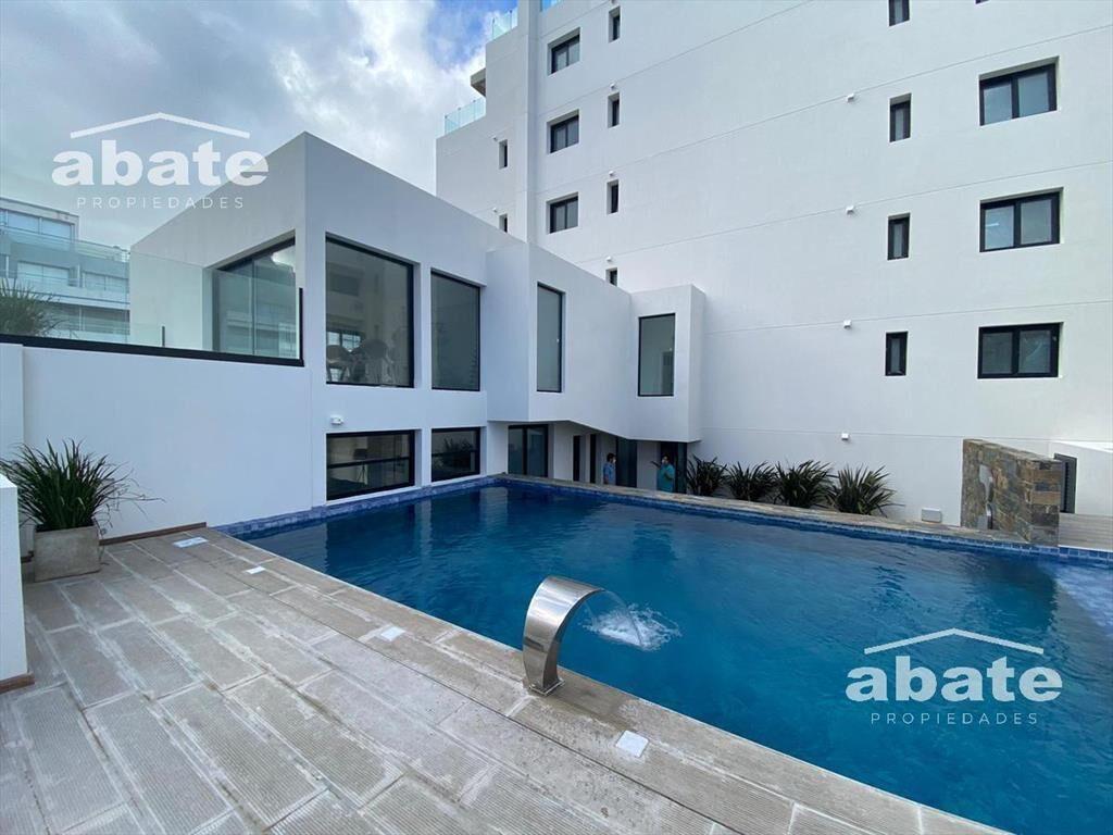 Venta Apartamento 3 dormitorios - Playa Brava, frente al ma