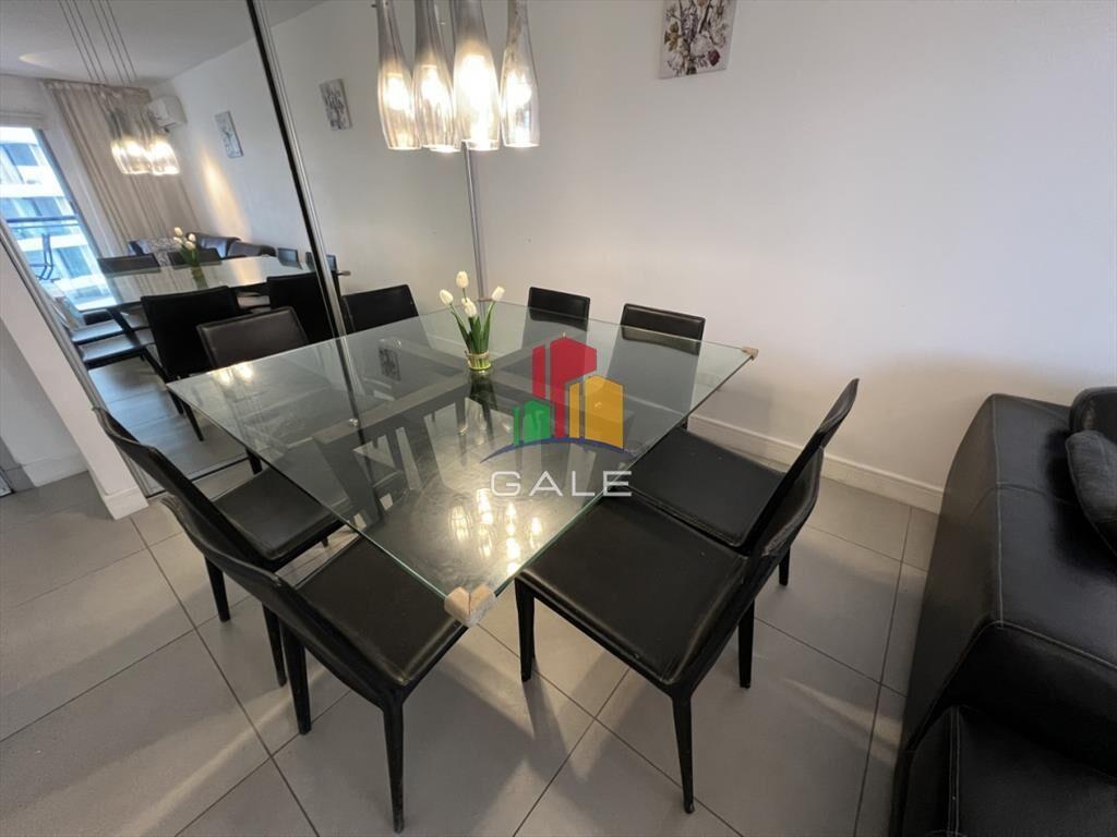 Apartamento de 2 dormitorios 2 baños, en venta.