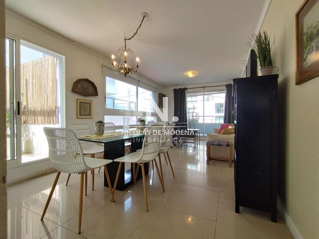 Vende Apartamento de 3 dormitorios en Península