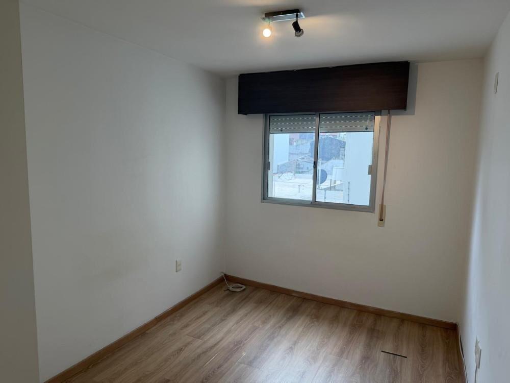 Alquiler apartamento 1 dorm en Malvin, Rivera y C. de Urugua