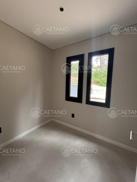 Venta casa en Club del lago Punta Ballena
