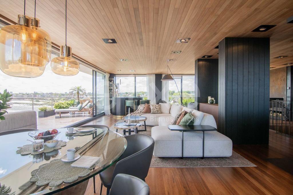 Alquiler de Apartamento Penthouse Dúplex Rambla Punta Gor...