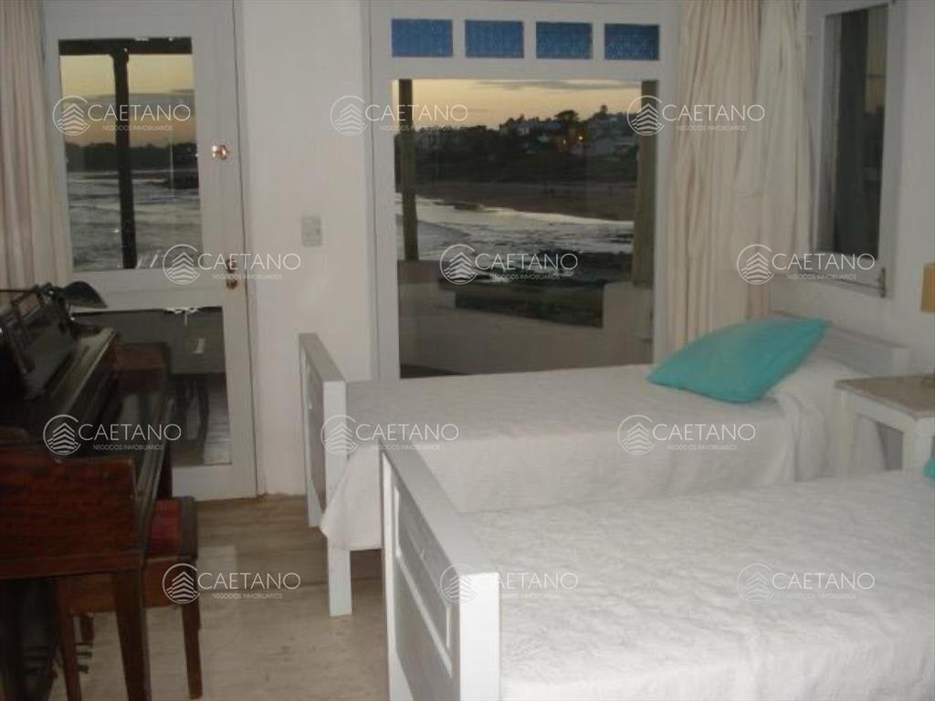 Alquiler casa 3 dormitorios La barra.