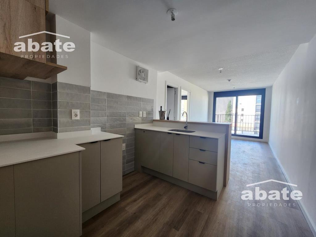 Alquiler Apartamento 1 dormitorio al frente en La Blanquead