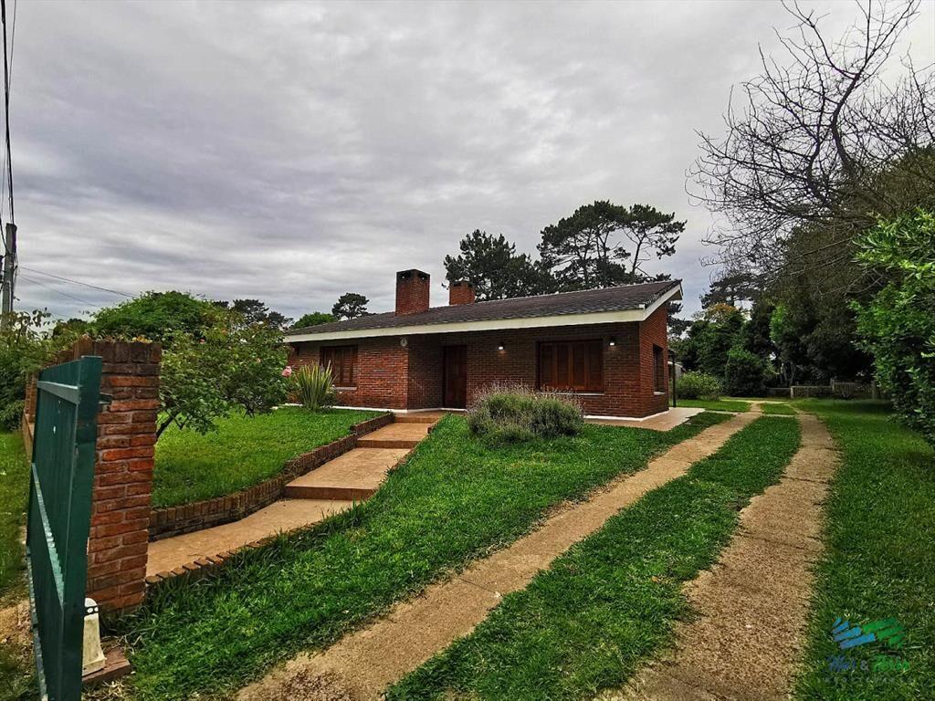 Venta de casa zona Avenida Cordoba Punta del este