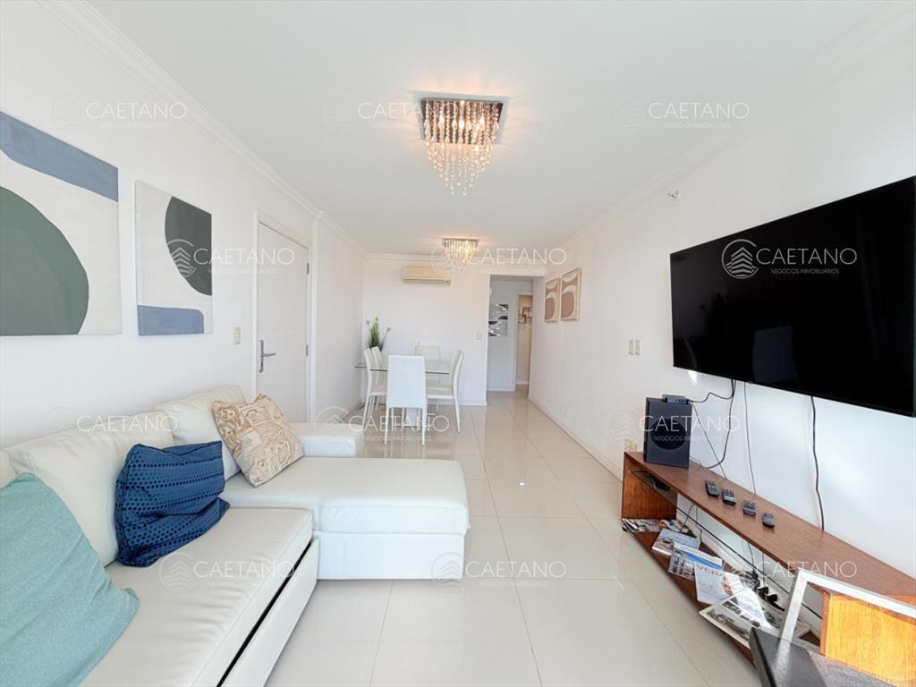 Venta apartamento 2 dormitorios, Playa Mansa -