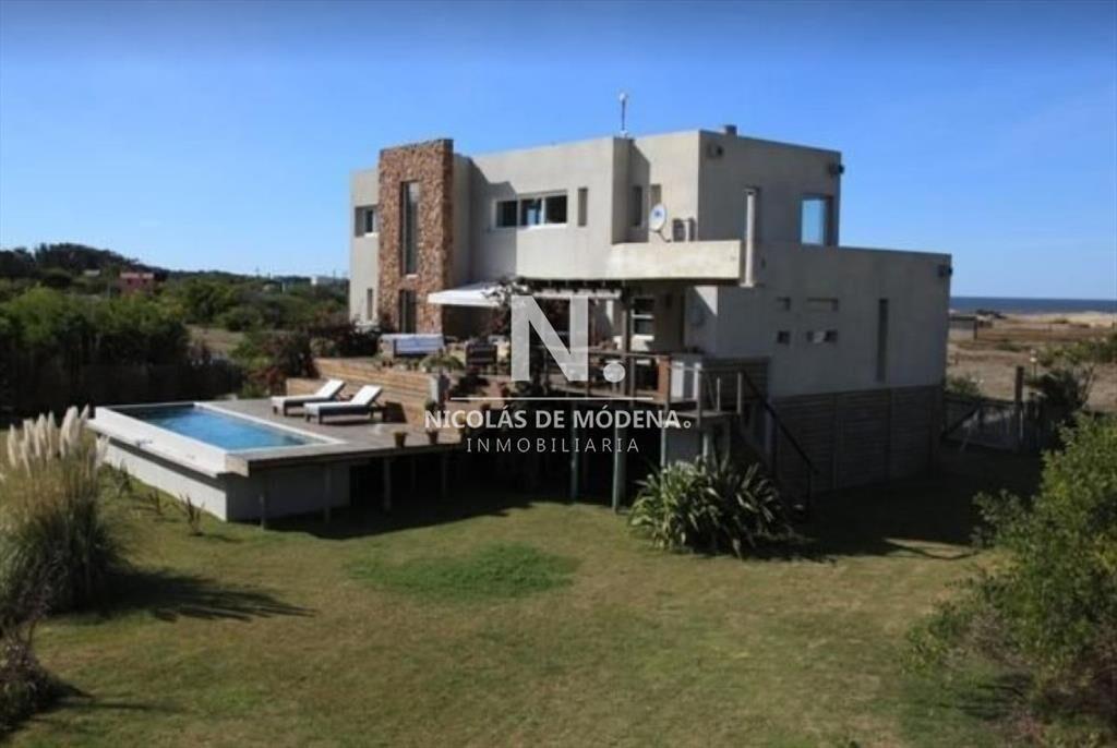 Venta de Casa, 4 dormitorios en JOSE IGNACIO.