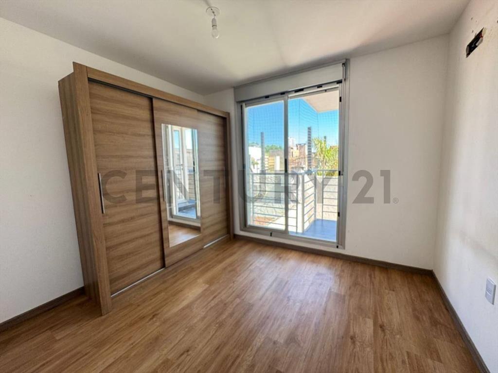 1 Dormitorio + Balcón + GARAGE - Jackson y Maldonado, Co...