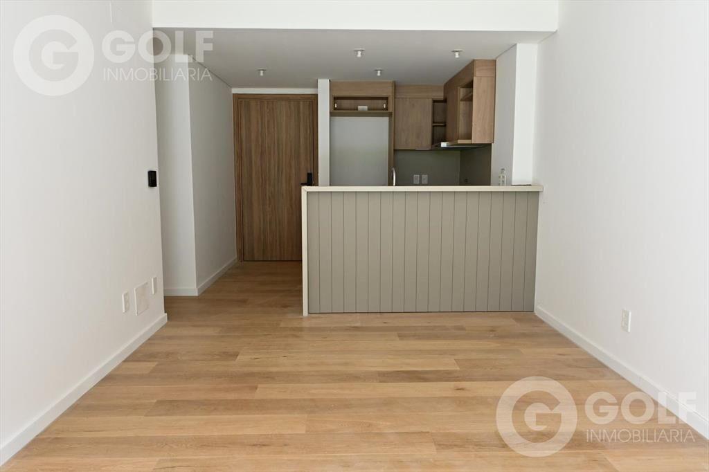 Alquiler de apartamento de 1 dormitorio con parrilla y coch