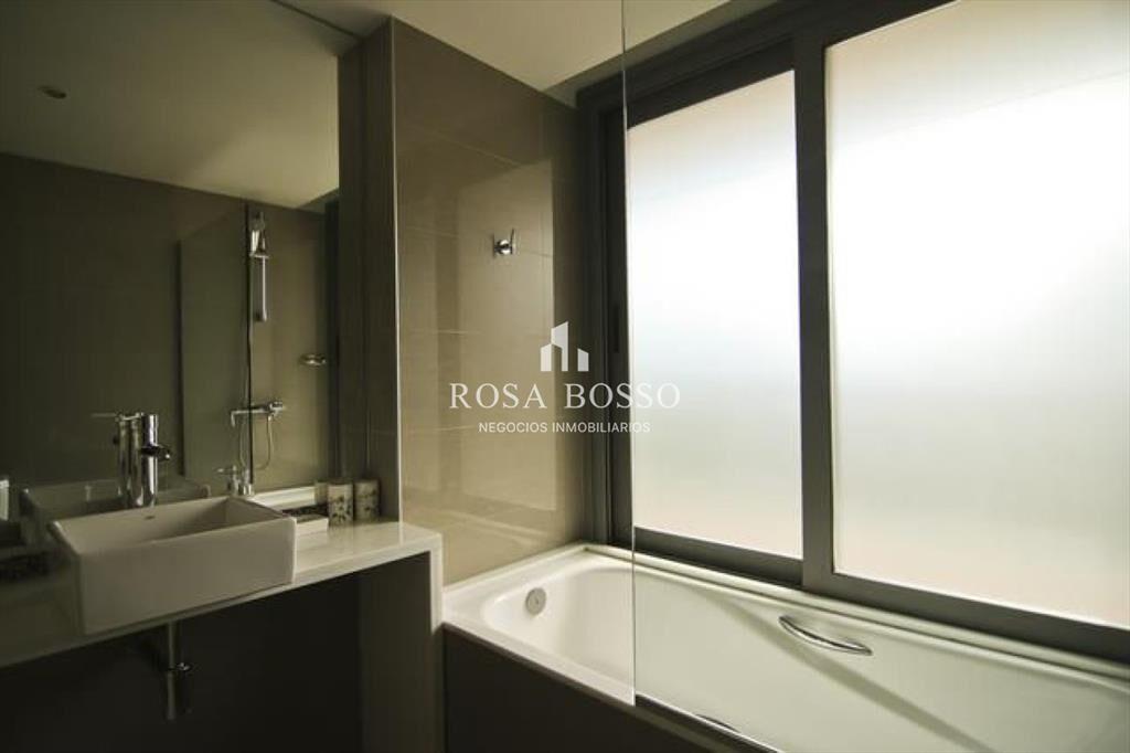Apartamento, Alquiler, 2 dormitorios, 2 baños, Punta del E