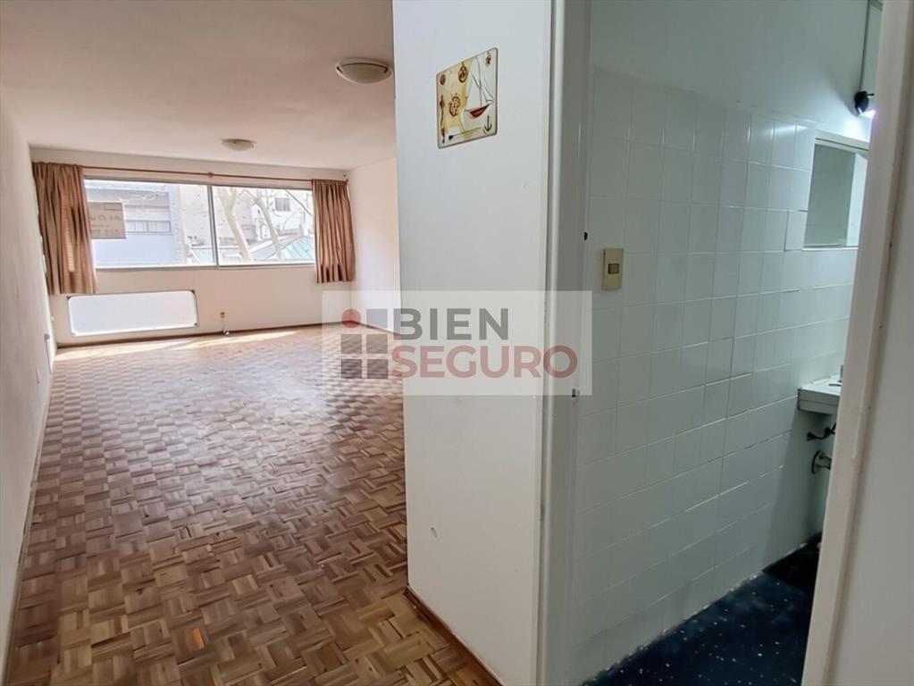 Cómodo monoambiente en alquiler en el Centro. Apto vivien