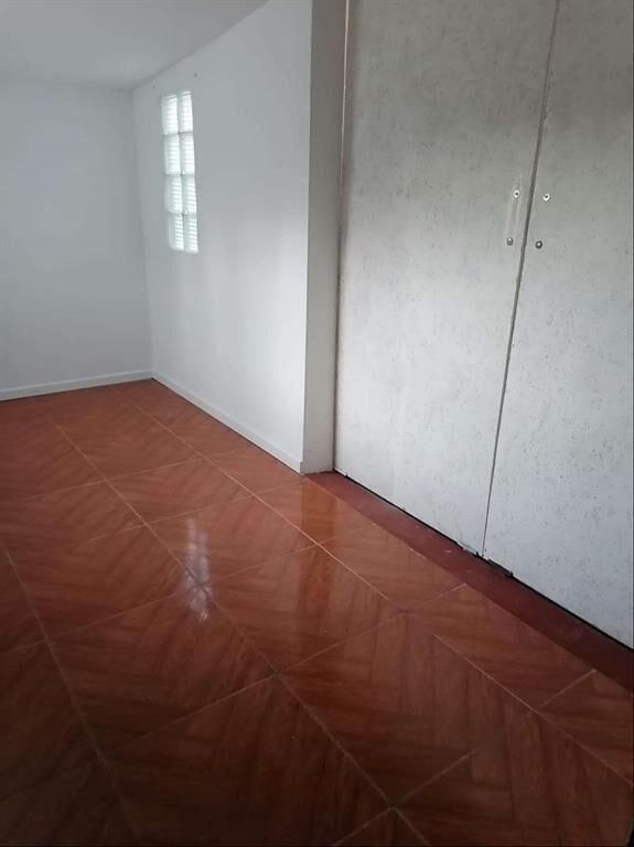 *** ALQUILADO *** A METROS DE CENTRO COMERCIAL SUR 1 DORMIT