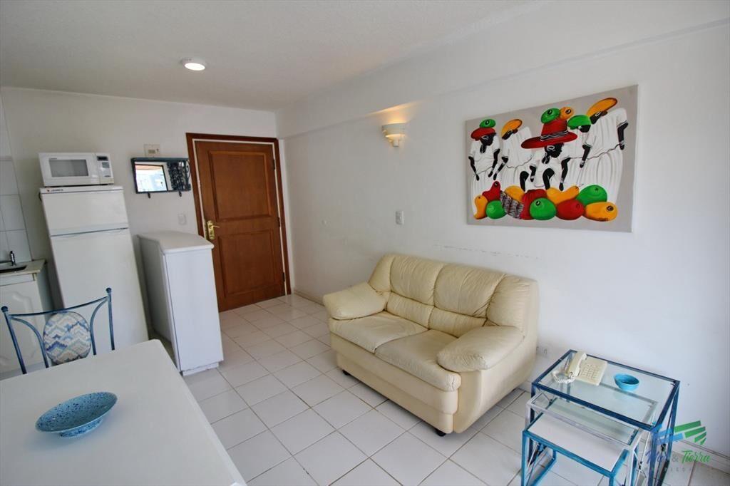 Apartamento de 2 dormitorios con piscina en venta