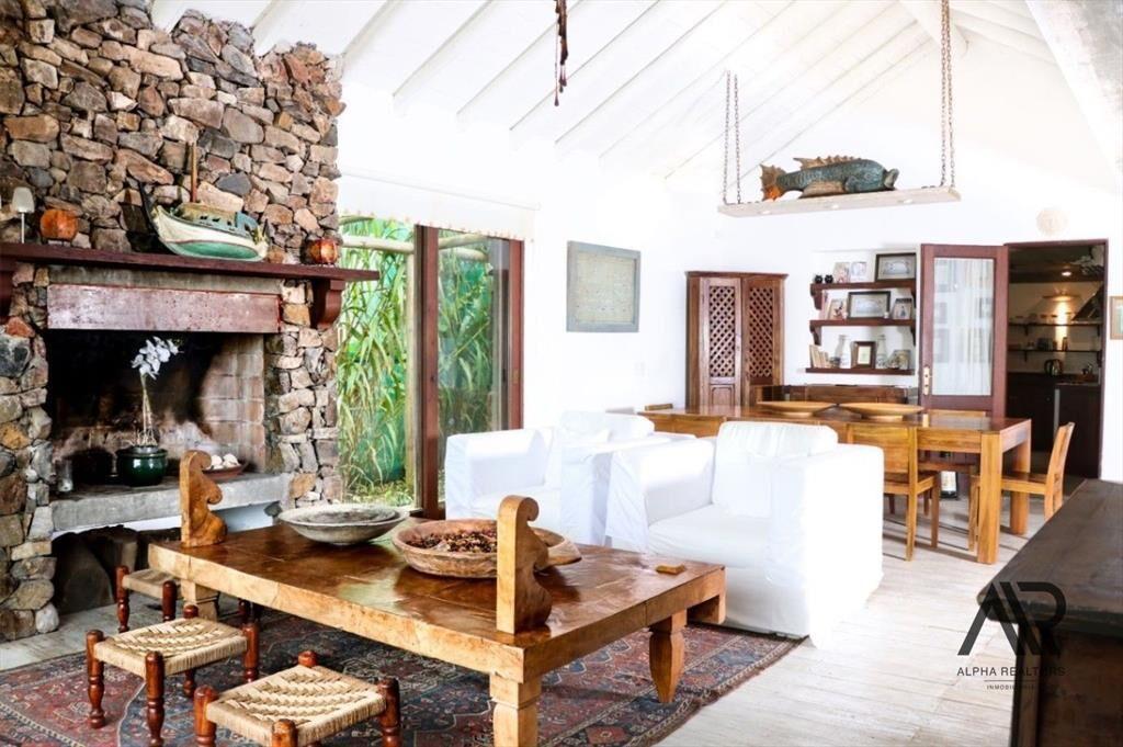 Venta Casa En Punta Del Este . Manantiales