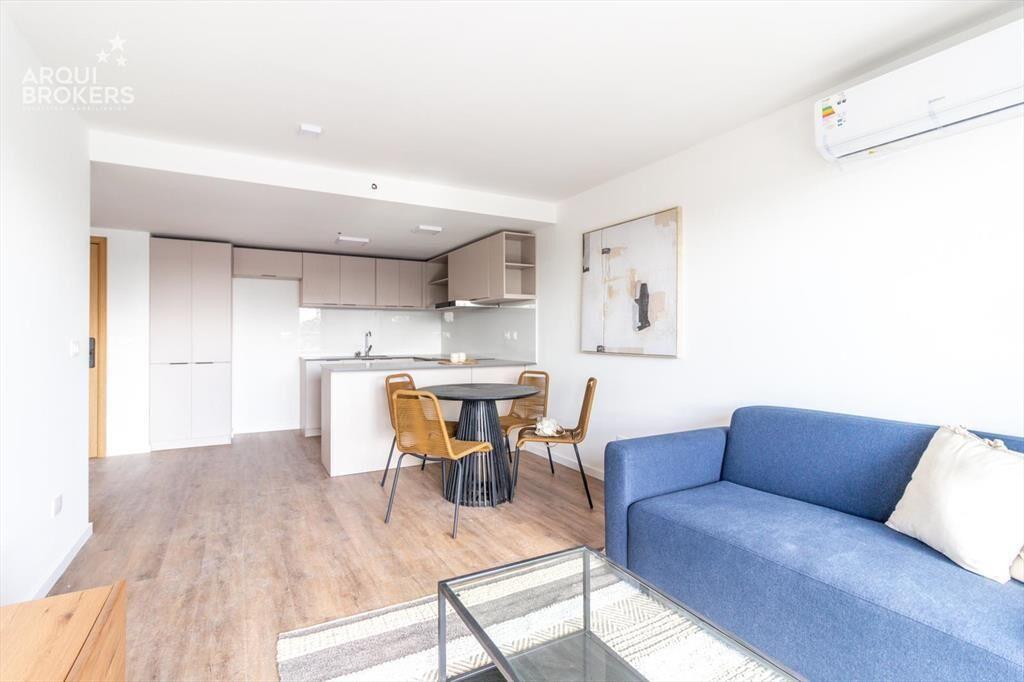 Apartamento de dos dormitorios en venta en Buceo - 1604
