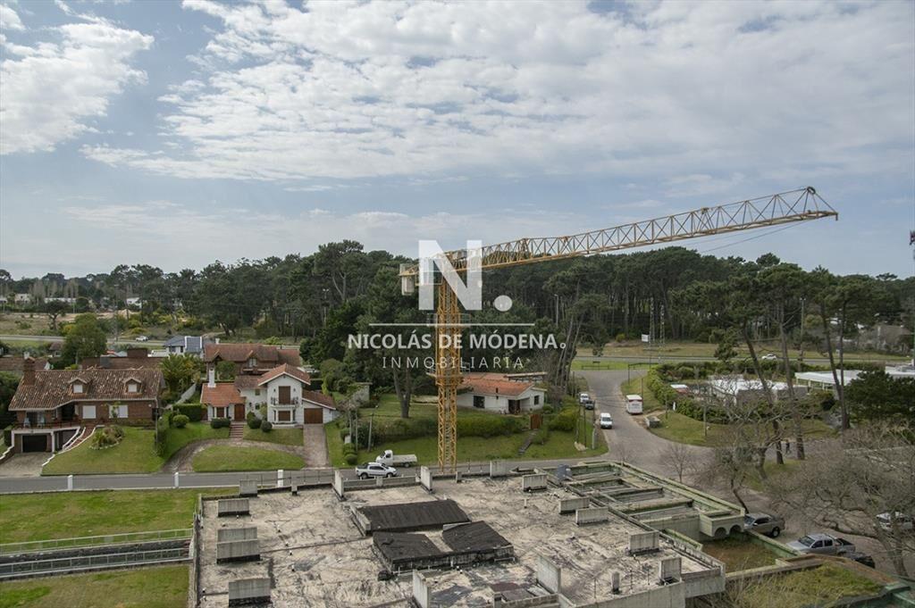 Departamento de 2 dormitorios en venta, Punta del Este