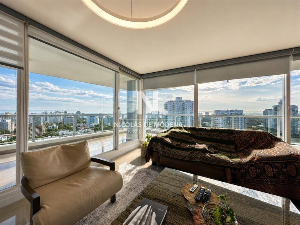 Venta de Apartamento en venta 3 dormitorios en y