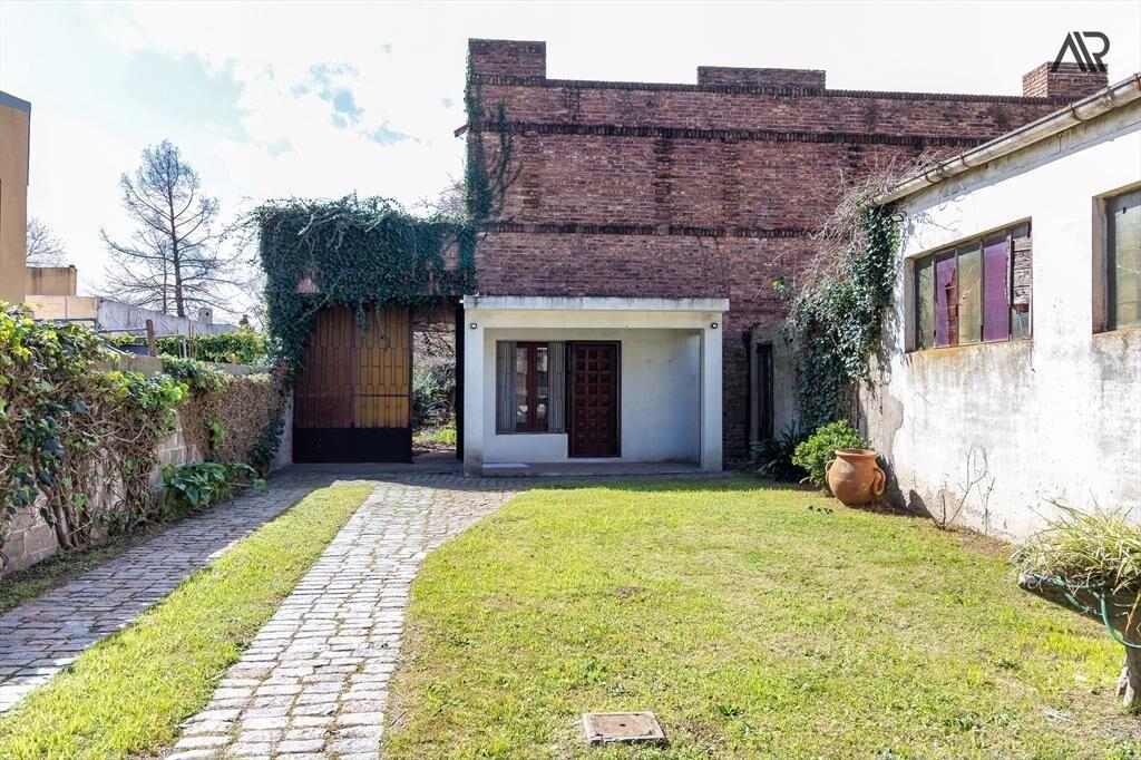 Casa en venta de 3 dormitorios c/ cochera en Carrasco Norte