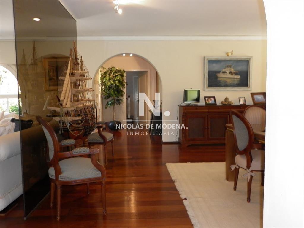 Vende casa en Lugano, Punta del Este de 4