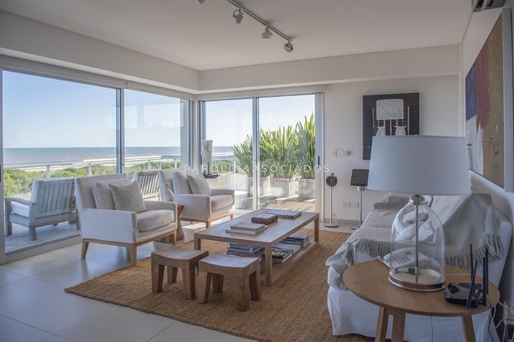 Apartamento con vista espectacular a metros del mar, en Bra