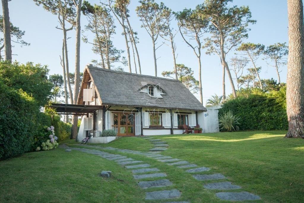 Casa en ALQUILER a sÃ³lo 150 mtrs del Mar