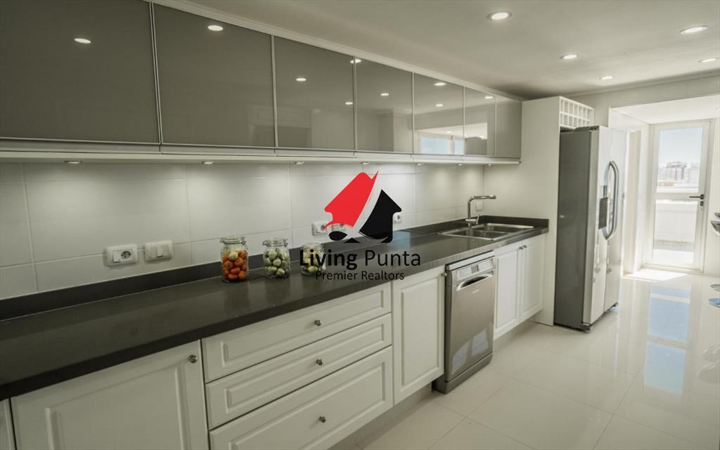 Espectacular apartamento en Peninsula, 2 *